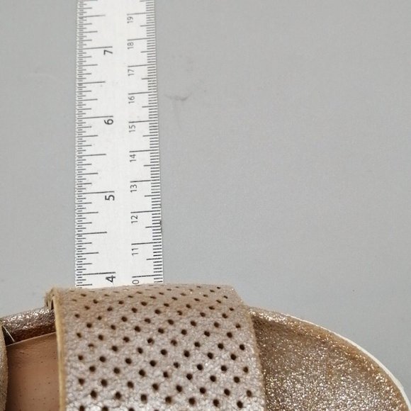 Steven Womens Klein Strappy Sandal Gold Leather‎ Perforated Back Zip Wedge 6M - Picture 6 of 9